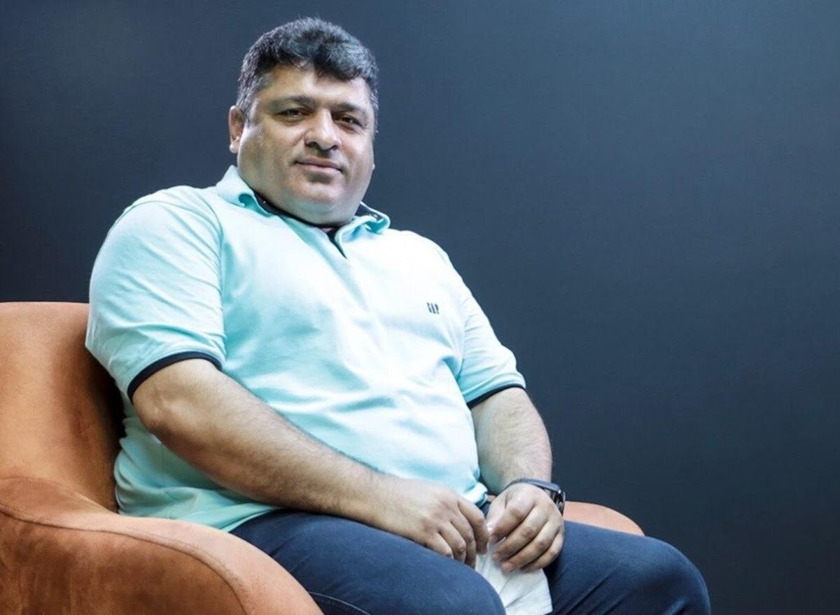 دیس‌بک جانانه بازیکن سابق استقلال و پرسپولیس علیه خداداد