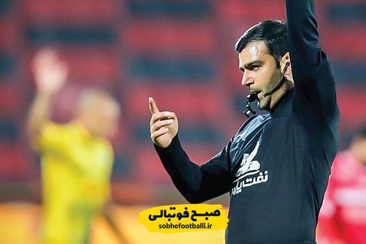 تصویر خبر داور دیدار استقلال و گل&zwnj;گهر مشخص شد؛ داور دربی در اتاق VAR