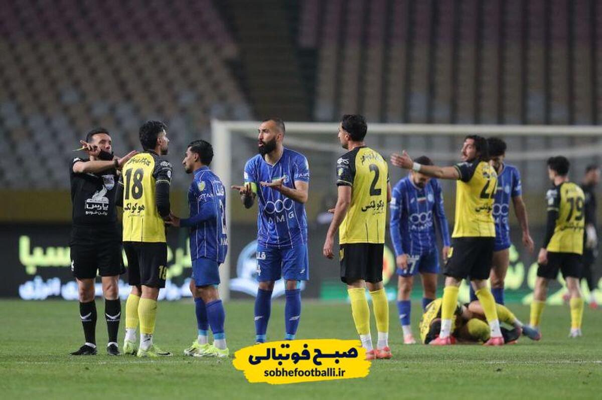 عجیب اما واقعی  برگزاری بازی استقلال و سپاهان خارج از کشور !