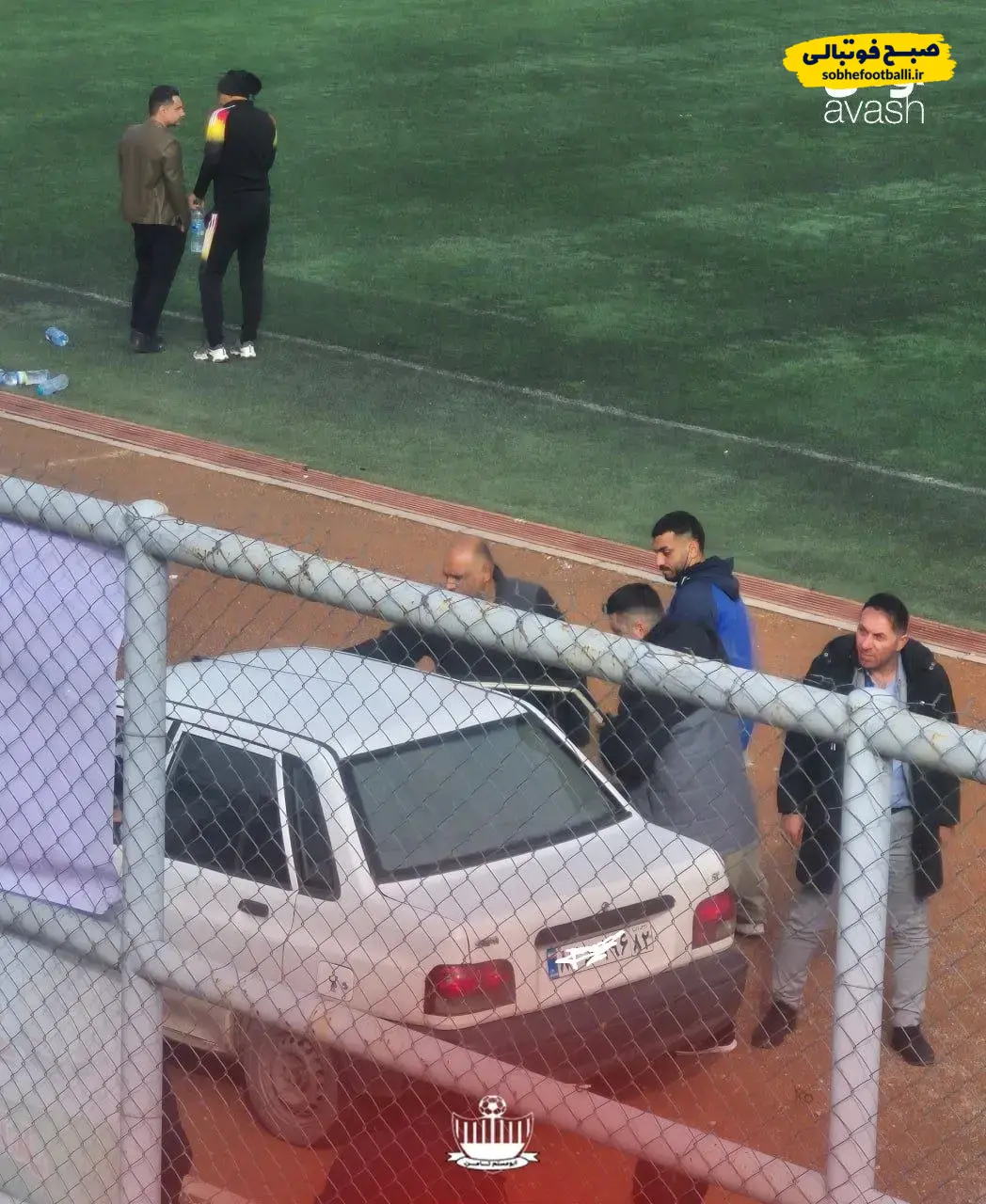 اتفاقی عجیب و باورنکردنی در لیگ دسته ۳ فوتبال ایران;پراید آمبولانس شد!