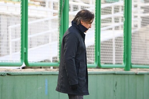 حرکت عجیب تاجرنیا بین دو نیمه؛ صدای اعتراض ساپینتو بلند شد