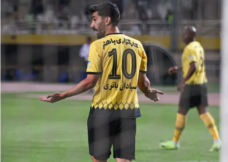 خرید شماره ۱۰ پرسپولیس تضمین شده است!