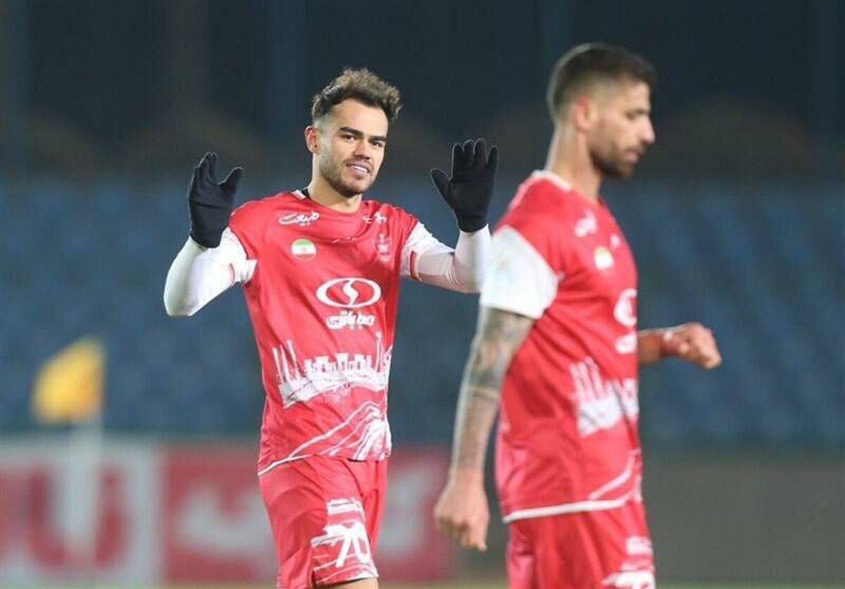 اورونوف شایعه رفتن از پرسپولیس رو تکذیب کرد