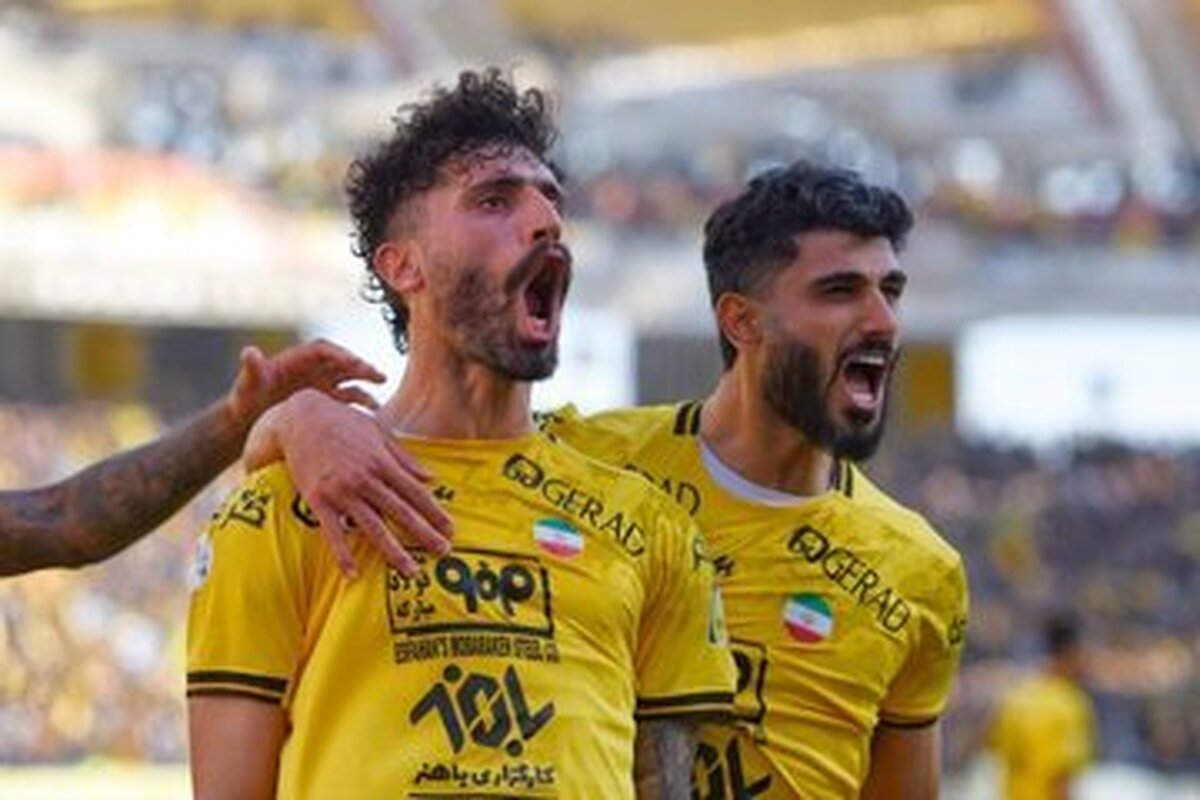محمد دانشگر قراردادش با سپاهان را تمدید کرد