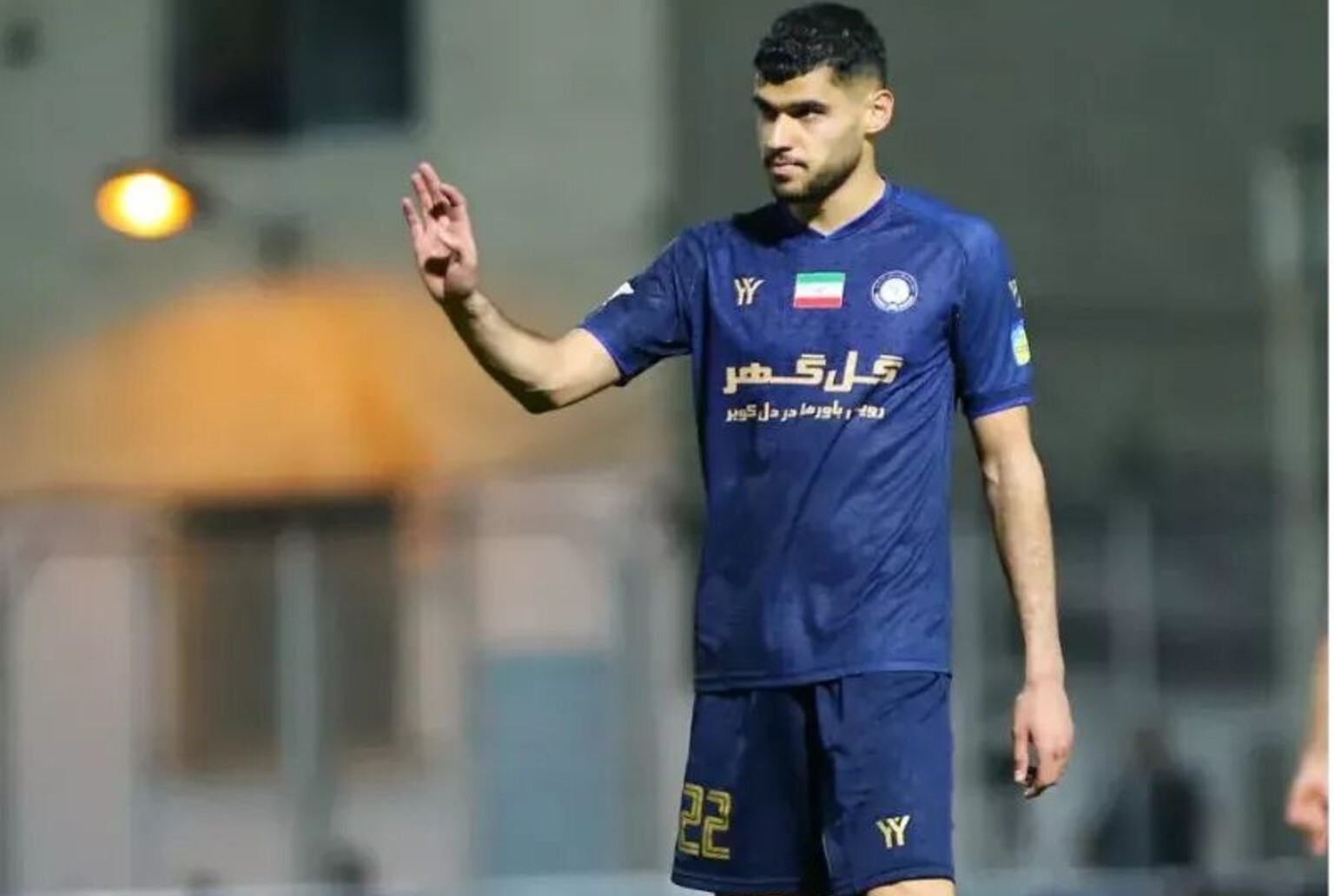 پرسپولیس مدافع تیم ملی را به هر قیمتی می‌خواهد