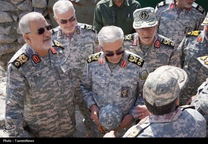 آخرین عکس‌های سرلشکر باقری، ساعاتی قبل از شهادت