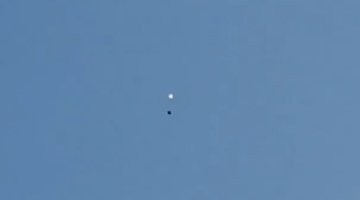 تصاویر خلبان صهیونیست پس از ساقط کردن جنگنده اسرائیل در زنجان