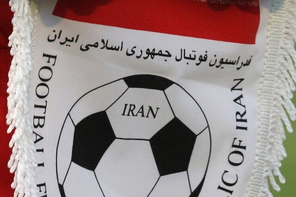 مهدی تاج و سنگ بزرگی برای نزدن!