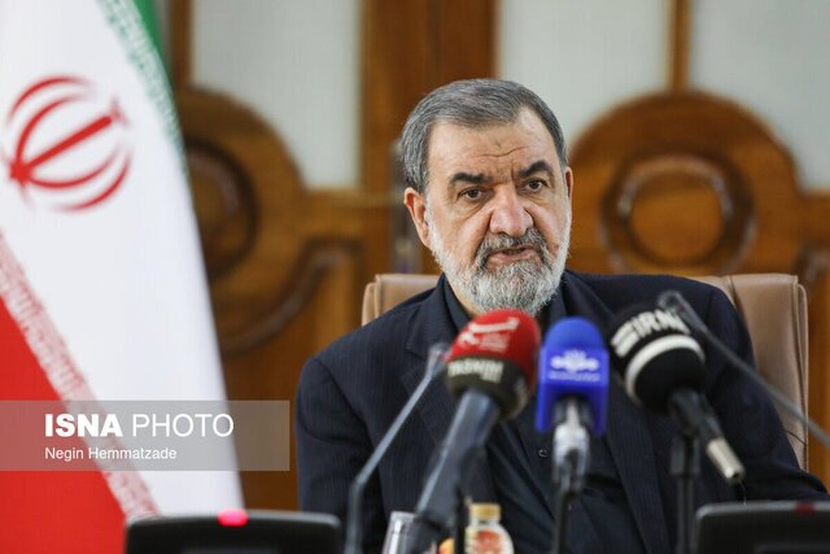 محسن رضایی: ترامپ باید خود و سربازانش را نجات دهد