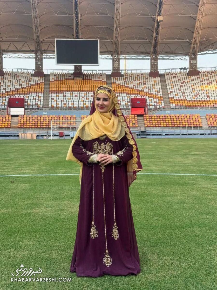 خاله شادونه میهمان فولادی ها شد