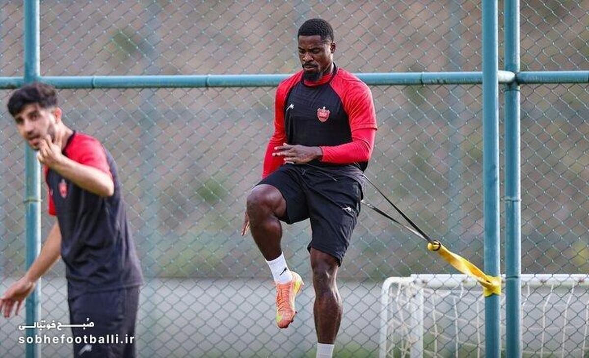 خرید گران‌قیمت پرسپولیس به بازی با سپاهان رسید