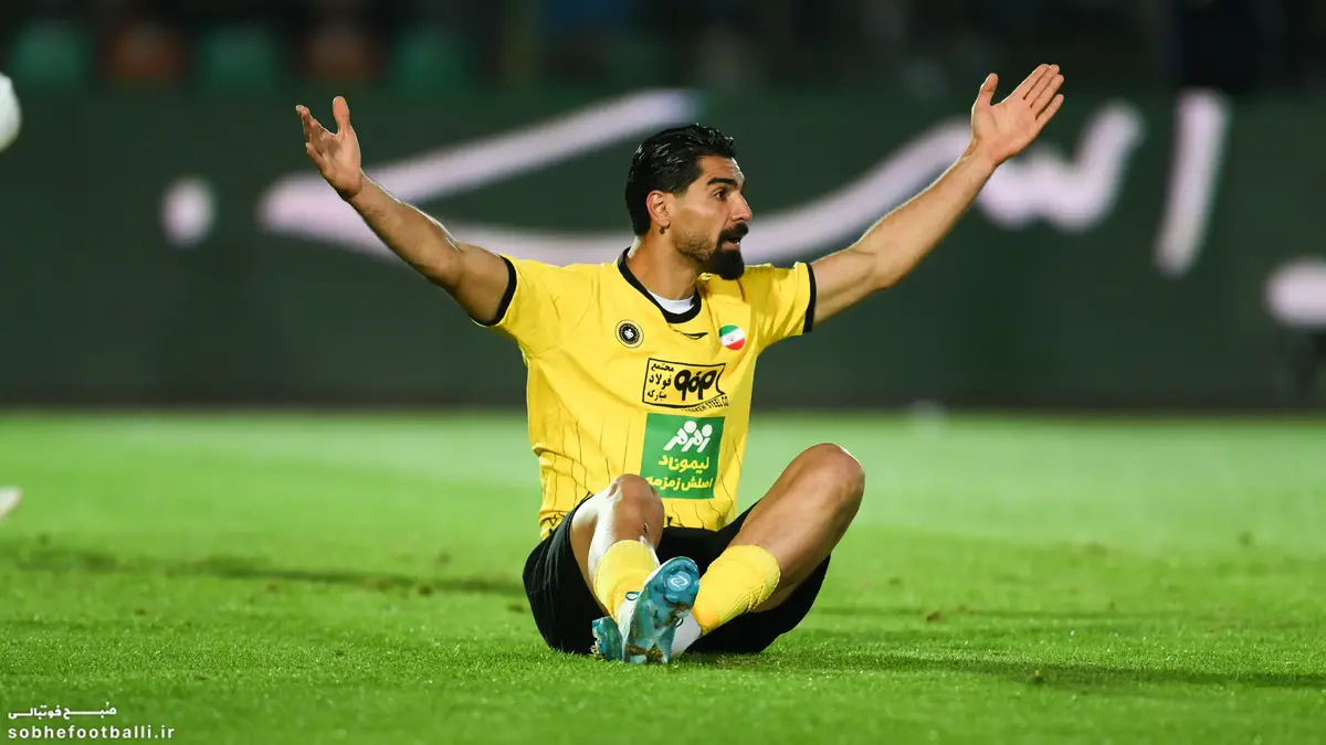 مهاجم ایرانی، دوباره گزینه پرسپولیس‌ شد