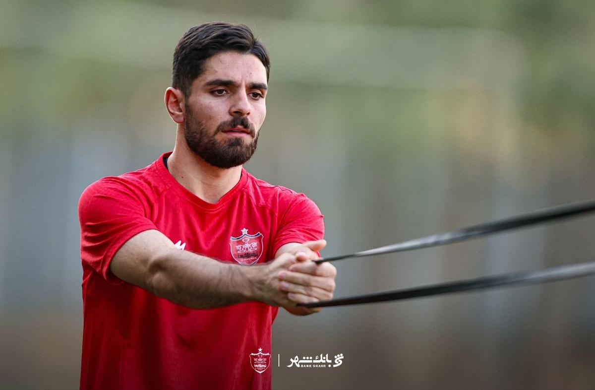 مهره خطرناک پرسپولیس تا نیم‌فصل غیب شد!
