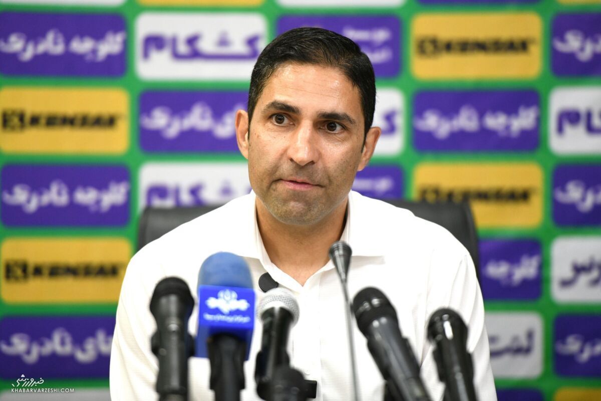 هاشمیان: تغییر ترکیب پرسپولیس به دلیل مصدومیت‌ها و کمبود بازیکن بوده است