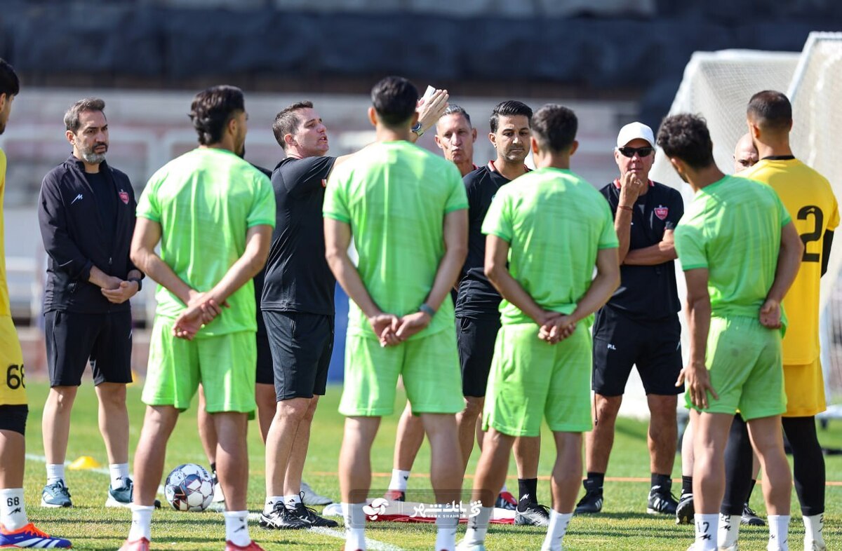 تصویر خبر بازیکنان پرسپولیس امروز استراحت کردند؛ آماده‌سازی برای بازی با استقلال خوزستان از فردا آغاز می‌شود