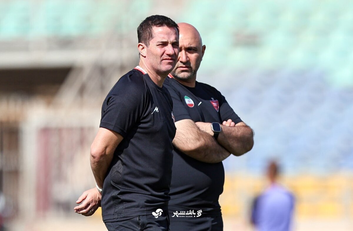 تصویر خبر اوسمار ویرا خواهان تغییر کادر پزشکی پرسپولیس شد