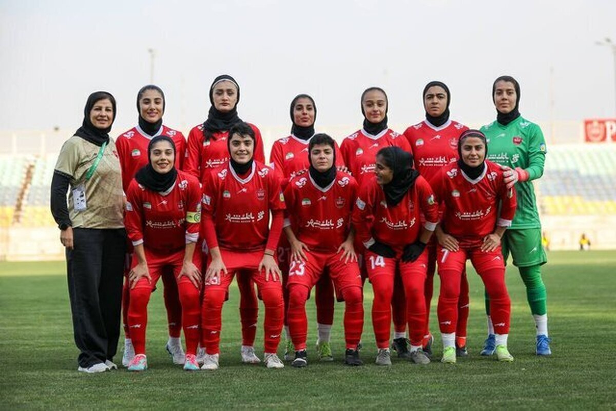 تصویر خبر پرسپولیس روی دور برد افتاد؛ جشنواره گل دختران سیرجان در هفته پایانی نیم‌فصل اول