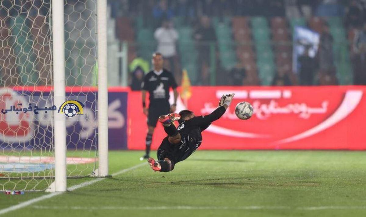 تصویر خبر نجات استقلال توسط پرسپولیسی‌های فولاد!