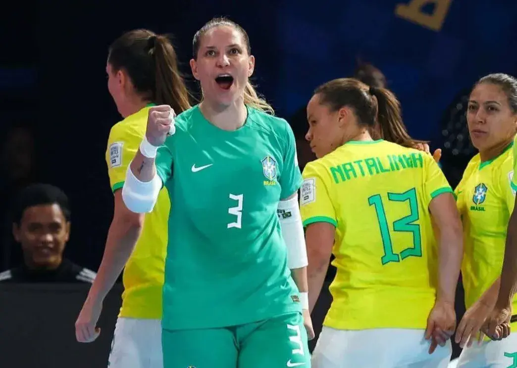 حریف احتمالی ایران در یک قدمی قهرمانی؛ برزیل و پرتغال فینالیستهای فوتسال زنان شدند حریف احتمالی ایران در یک قدمی قهرمانی؛ برزیل و پرتغال فینالیستهای فوتسال زنان شدند