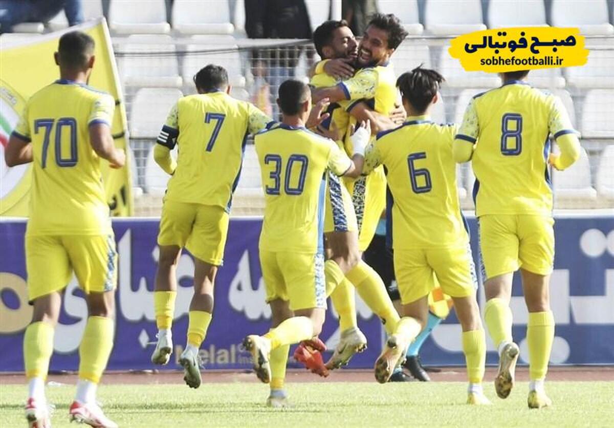 تصویر خبر ویدیو| گل دوم چادرملو به فجر؛ پنالتی اوتازو سرنوشت بازی را تغییر داد