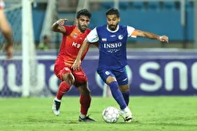 فیلم حرکت عجیب و غیرمنتظره سرمربی استقلال که عمداً تیمش را ۱۰ نفره کرد!