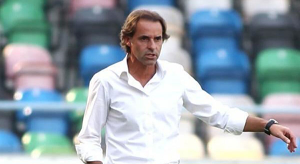 تصویر خبر سرمربی الحسين: خوشحالم در کشوری هستم که مردمش عاشق فوتبال‌اند