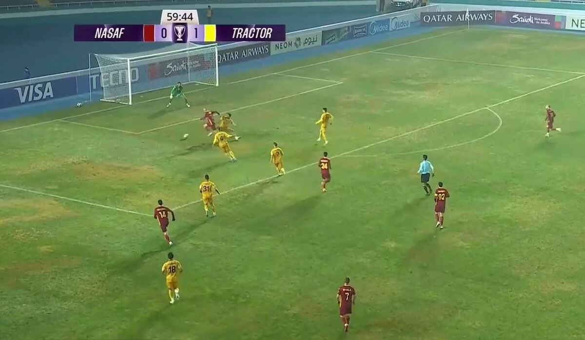 تصویر خبر ببینید| گل نخوردن تراکتور با یک خوش شانسی