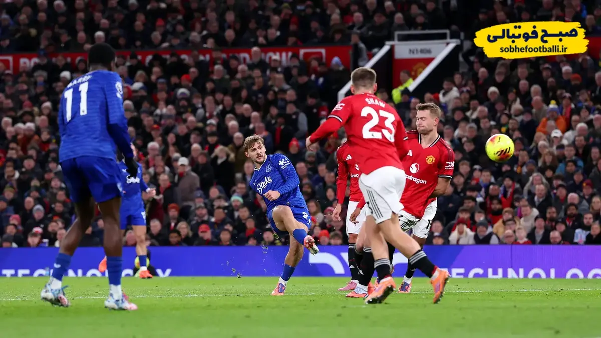 تصویر خبر گل تماشایی دوزبری‌هال به منچستریونایتد؛ شوک اورتونی‌ها در اولدترافورد!