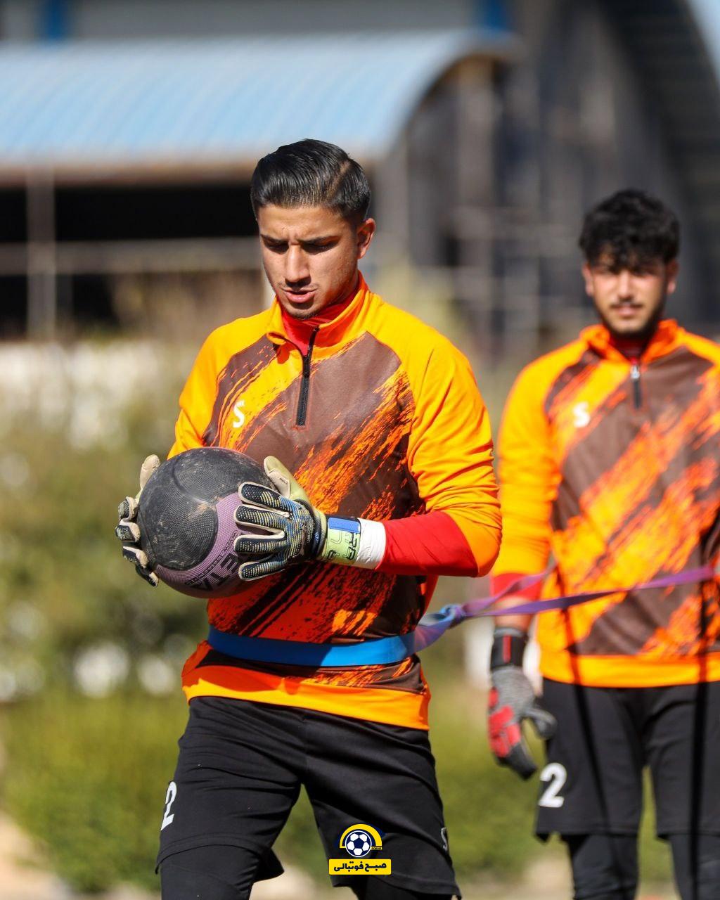 خیبر خرمآباد تمریناتش را برای دیدار با ذوبآهن آغاز کرد +عکس خیبر خرمآباد تمریناتش را برای دیدار با ذوبآهن آغاز کرد +عکس