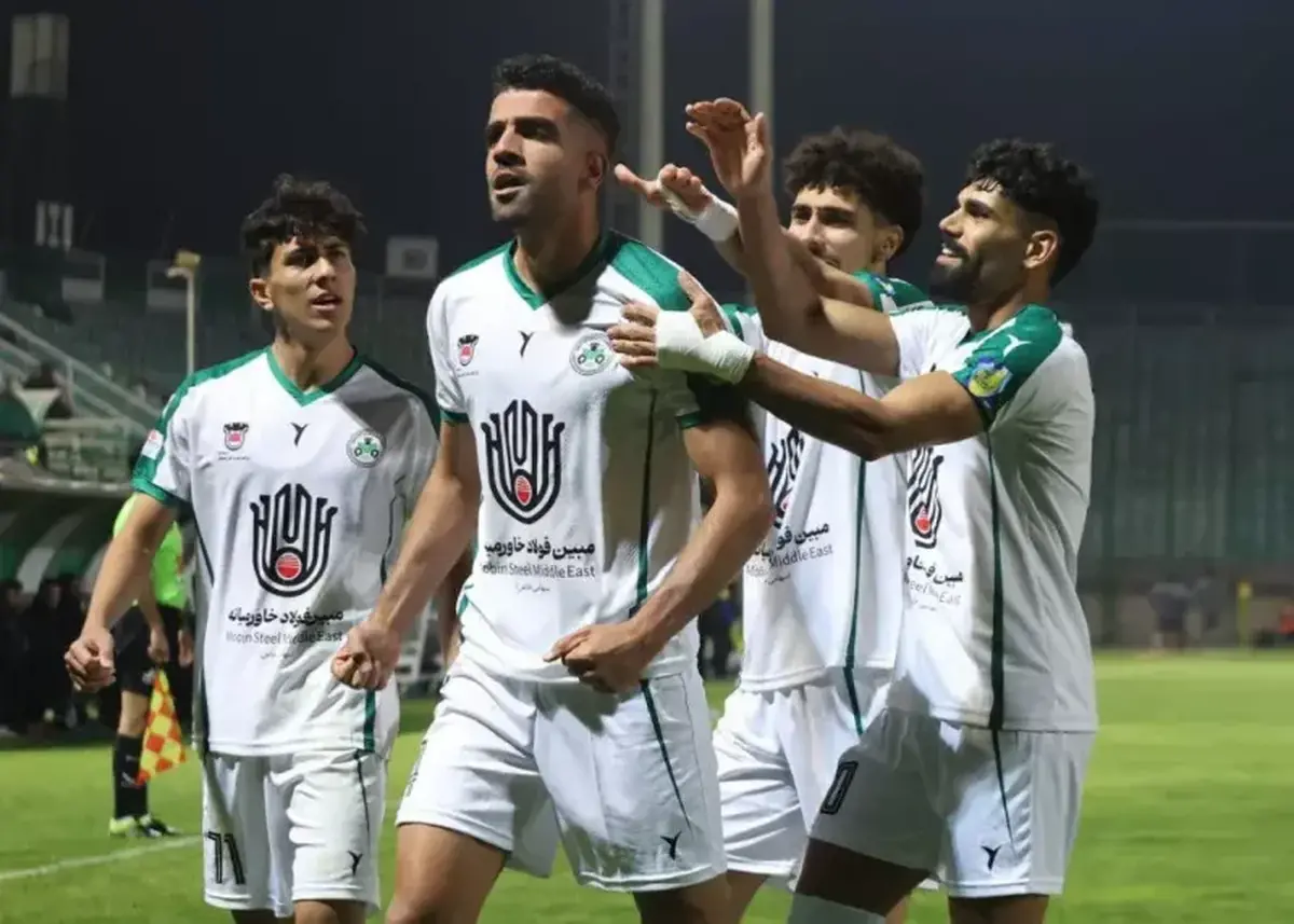 تصویر خبر گلزن‌ترین مدافع فوتبال ایران لو رفت