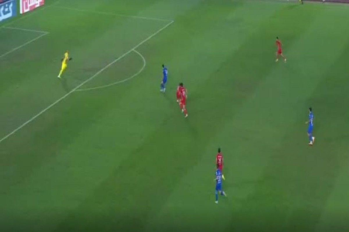 تصویر خبر ویدیو|  گل اول استقلال به فولاد توسط سعید سحرخیزان