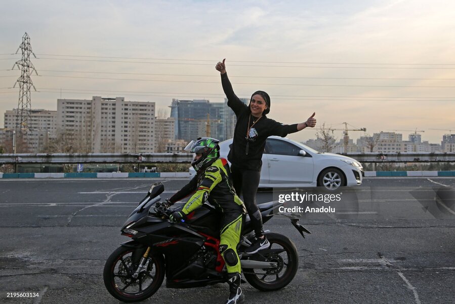 تصاویر دیدنی از دختران بدلکار ایرانی