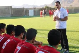 موافقت فدراسیون فوتبال با استعفای چمنیان
