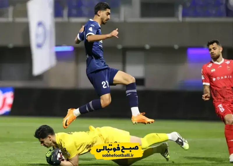 گل&zwnj;گهر برای اولین بار پرسپولیس را شکست داد؛ صدر جدول در دستان شاگردان تارتار