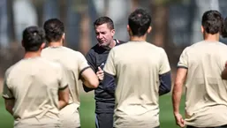 پاسخ مبهم مربی پرسپولیس به فسخ قراردادش