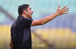 سرمربی پرسپولیس به دو خرید جدید اعتقادی ندارد!