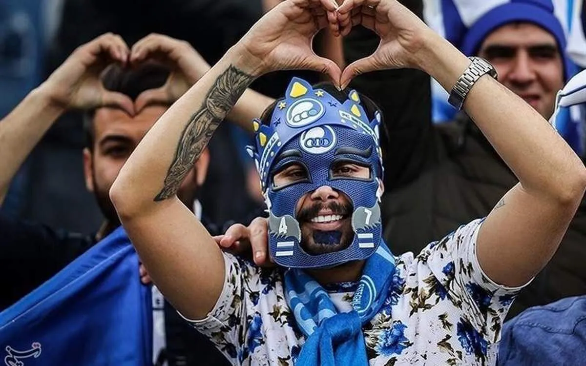 استقلال هوادار مکزیکی پیدا کرد