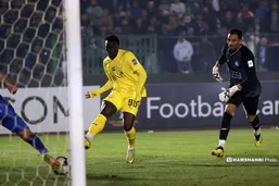 گلر استقلال برای دربی قطعی شد