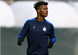 اندونگ به استقلال نوتیس داد؛ ۱۵ روز تا فسخ قرارداد ستاره آبی ها