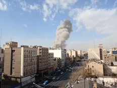 تصویر خبر صدای چند انفجار جدید در شمال و شرق تهران شنیده شد