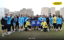 جشن صدتایی شدن ستاره&zwnj;های استقلال پیش از دربی؛ تقدیر ویژه از جلالی و حردانی + عکس