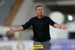 اوسمار یک بازیکن را از پرسپولیس اخراج کرد