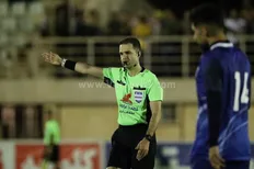 تصویر خبر نام&zwnj;های بزرگ داوری در لیگ یک سوت می&zwnj;زنند