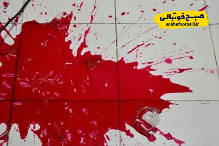 خون روی زمین