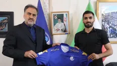 تصویر خبر تمام شد آقاسی را فصل بعد استقلالی بدانید!