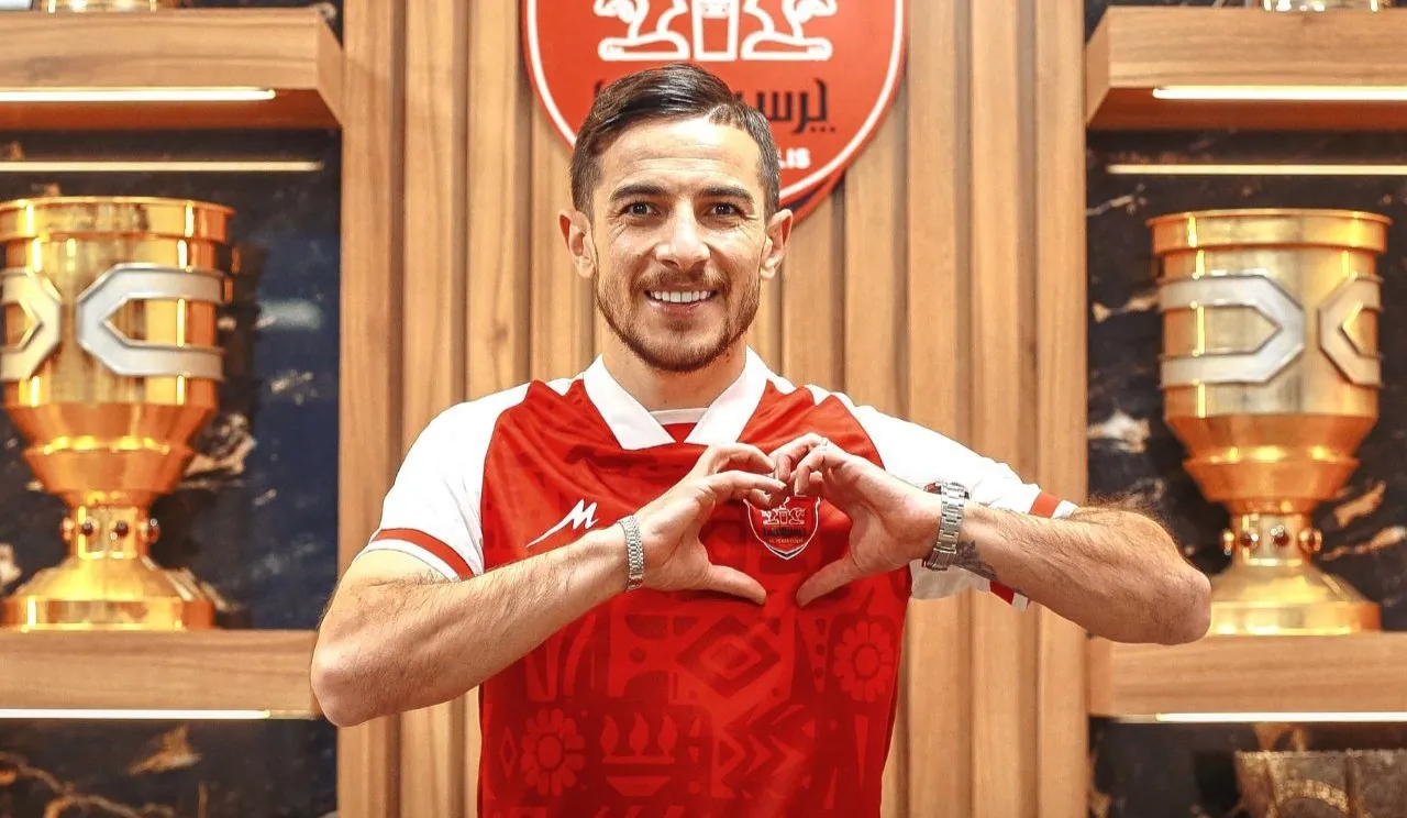 جدایی بازیکن نامحبوب پرسپولیسی ها قطعی شد!