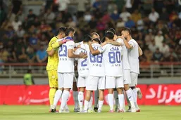 استقلال برای آسیا از کیت جدید استفاده میکند