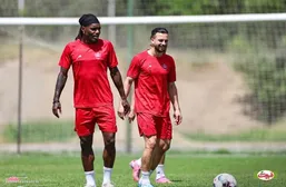 چرا بیفوما مقابل سپاهان فیکس نبود؟