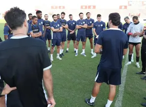 نبرد مرگ و زندگی در امارات؛ فرهاد مجیدی در خانه به مصاف صدرنشین العین می&zwnj;رود