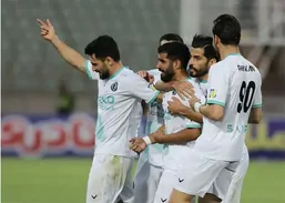 حسرت ۱۶ ساله پیکان برای برد مقابل استقلال!